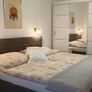 alena.karlovyvary-hotels.com/
